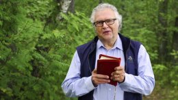 Enkelien ihmeellinen toiminta apostolien elämässä