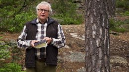 Takaisin Golgatalle, yläsaliin ja Raamattuun