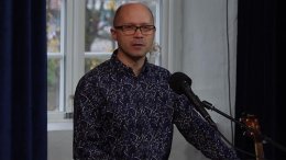Varför känns Gud så långt borta