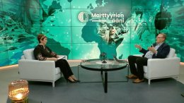 Voittaako usko tuhannen moskeijan saarella?