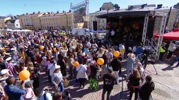 Kristittyjen vappu Senaatintorilta Helsingistä