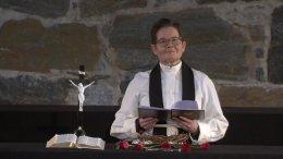 Pitkänäperjantaina Karjalohjan kirkossa