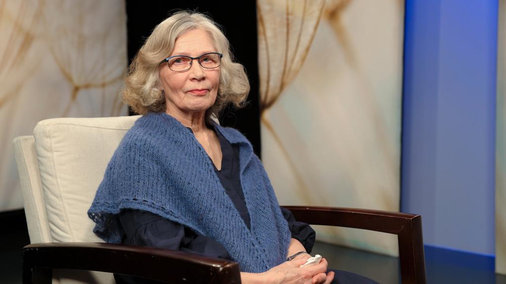 Sinikka Selenius - Esteri