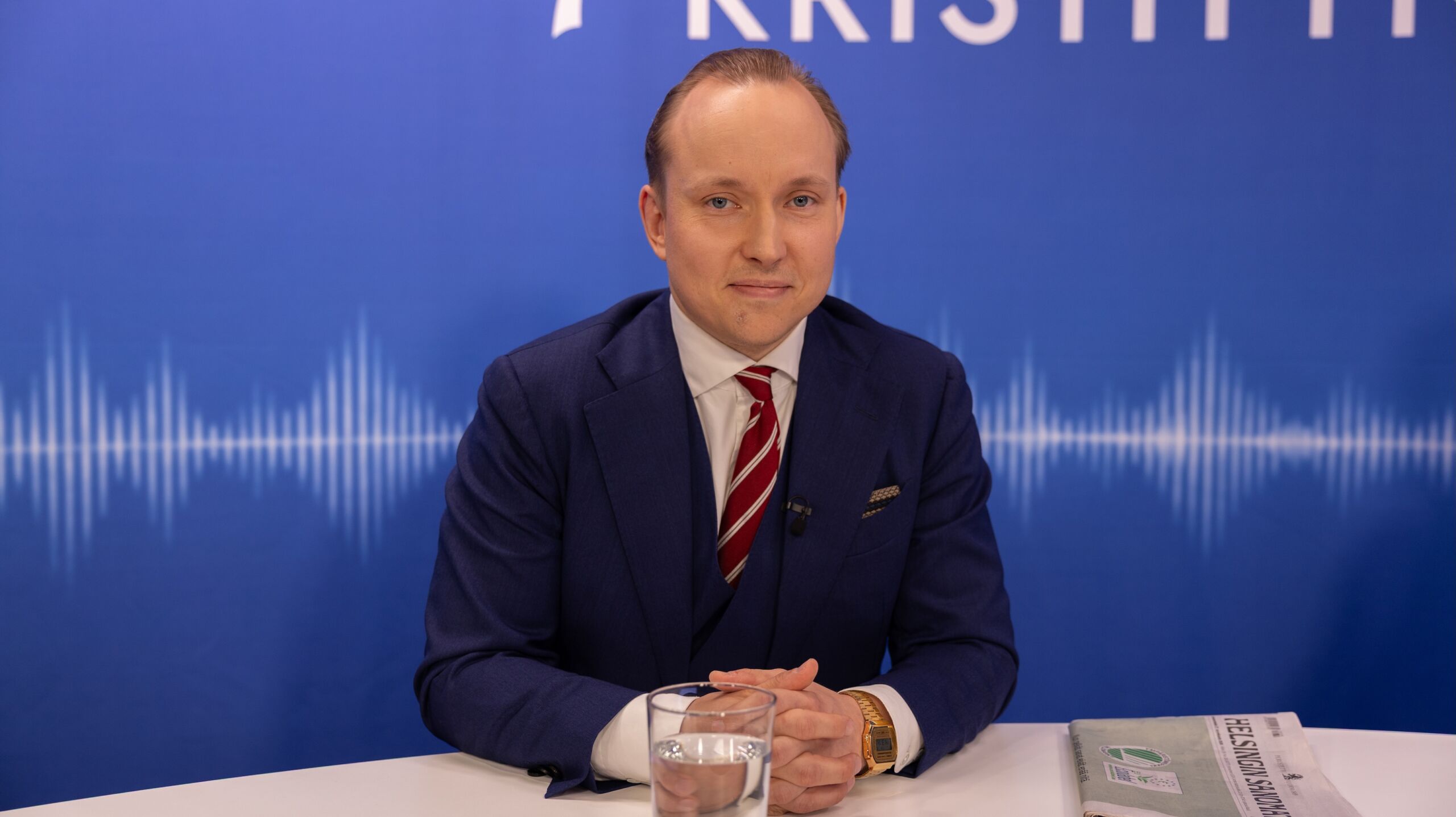 Kuuntelija-podcastin isäntä Roni Arvonen löysi väkevän uskon Raamatun sivuilta